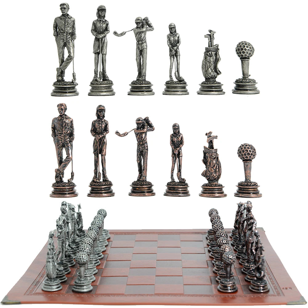 Jeu échecs thème golf pièces métal argenté golfeurs plateau cuir rouge